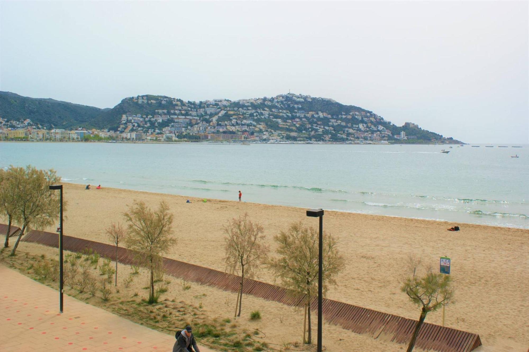 Apartamento Primera Linea Roses Con Vistas Al Mar Av-09 Eksteriør billede